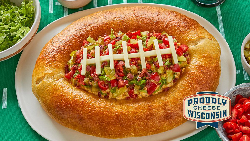 Bacon Cheeseburger Football Dip