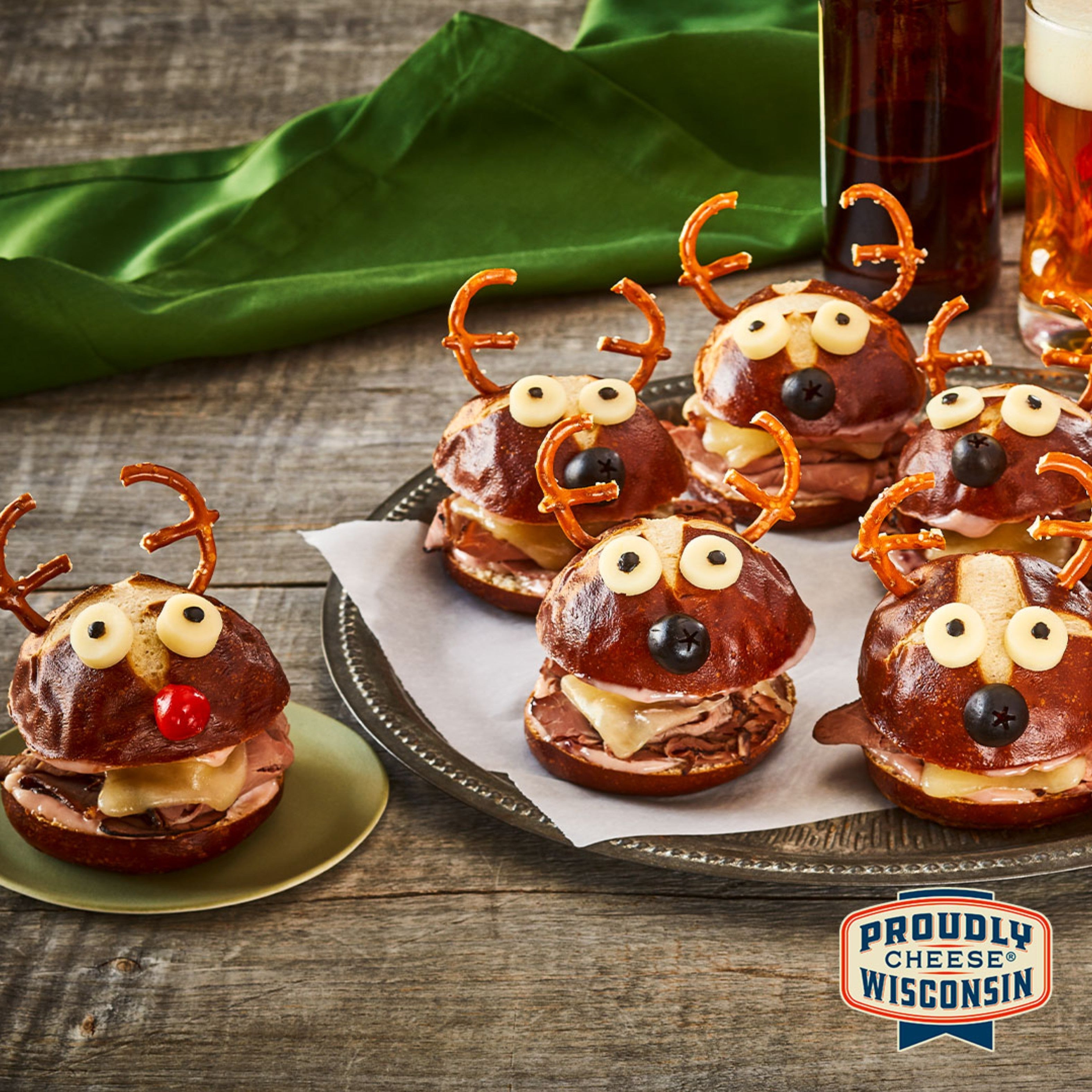 Reindeer Roast Beef Sliders - 12 Recipes of Christmas